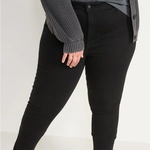 NEWER 20W OLD NAVY BLACK JACK SKINNY JEANS